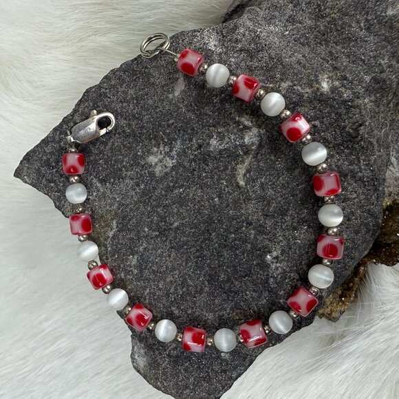 Jewelry - Children's Beaded Bracelet Red Polka Dot & Cats Eye Sterling Clasp 5.5"